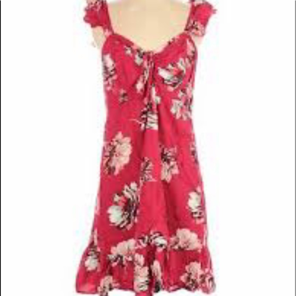 Maurice’s Red Flor tie front, ruffle shoulder dress / XL
